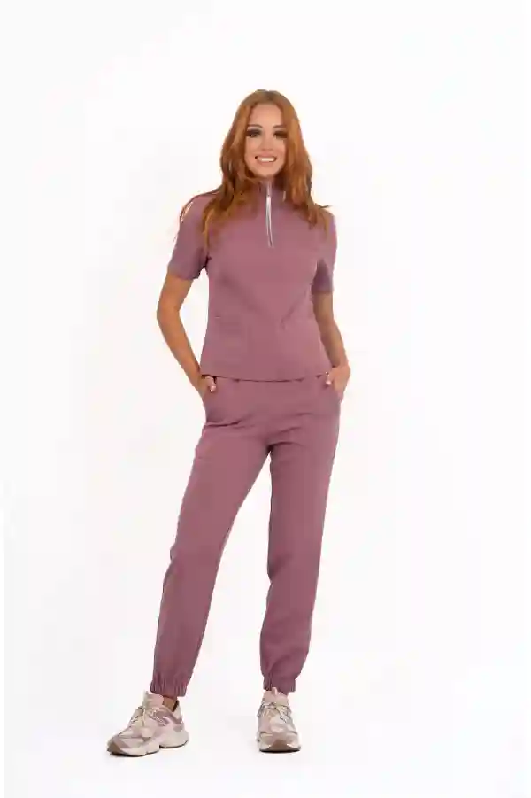 Uniforma medicala dama, bluza cu fermoar-pantaloni, roz inchis