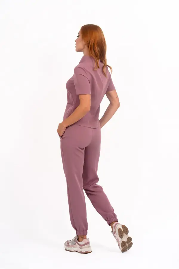 Uniforma medicala dama, bluza cu fermoar-pantaloni, roz inchis