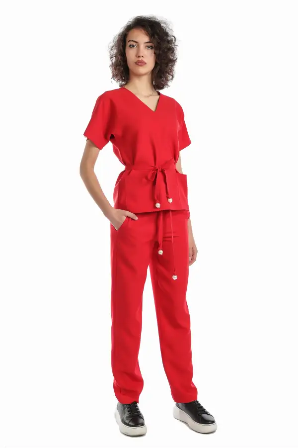 Uniforma medicala dama, Laura Olteanu, bluza-pantalon, rosu